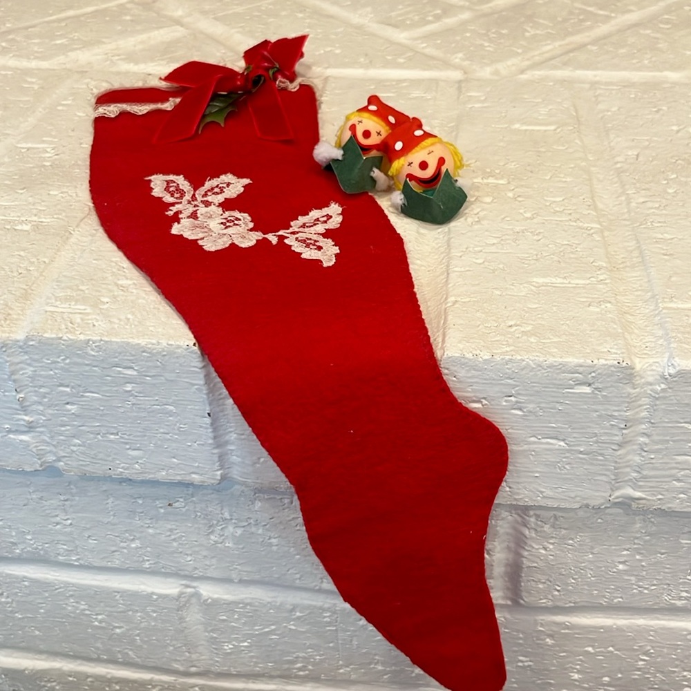 Vintage Victorian Felt Christmas Stocking Lace With 2 Elf Carolers